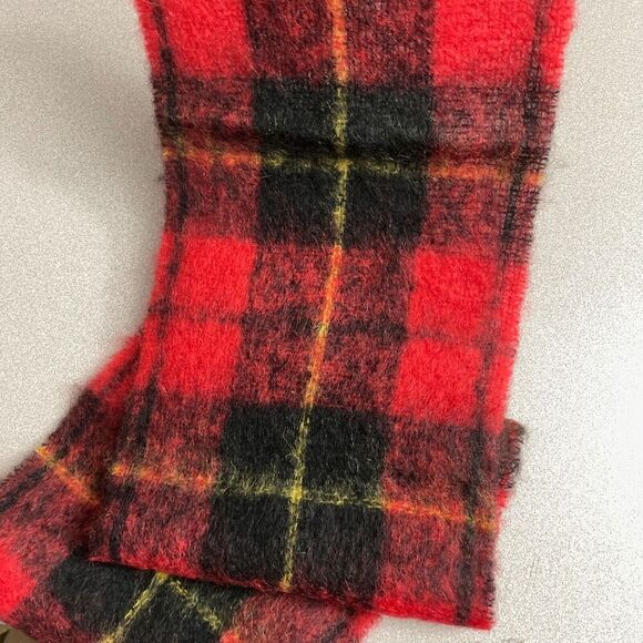 Montrose Mohair Wool Fringed Scarf Red Wallace Hand Woven Scotland 10.5" x 66" - Picture 4 of 8